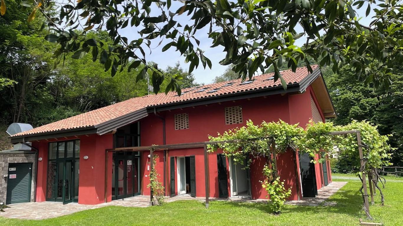 Ostello Casa Rossa