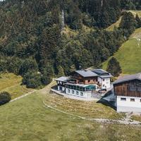 Panorama Hotel Guggenbichl - inkl Sommerkarte, einmaliger Eintritt ins Tauern Spa & bester Ausblick über Kaprun