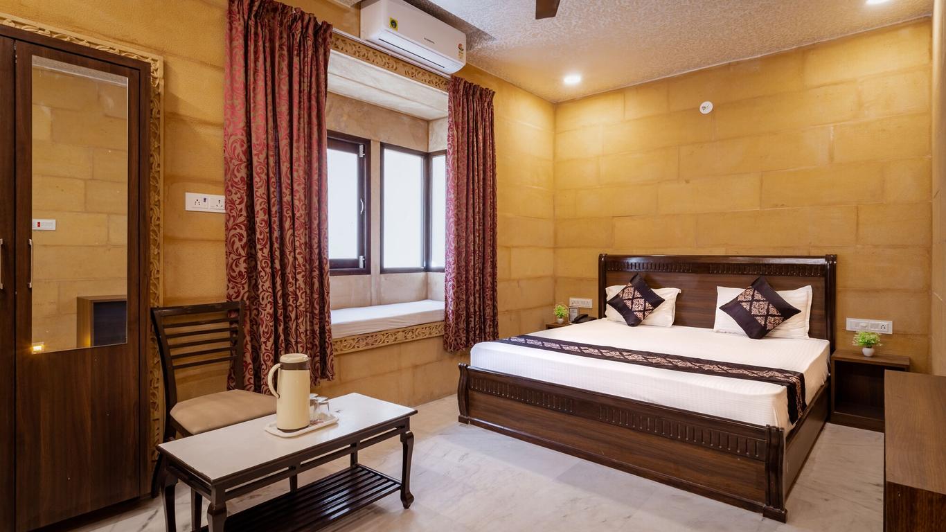 Hotel Akashdeep - Located City Centre