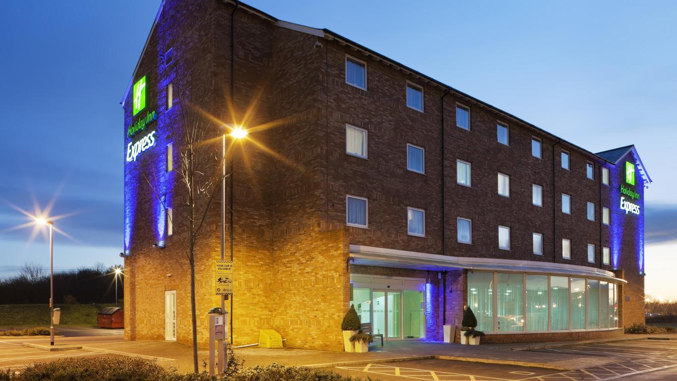 Holiday Inn Express Nuneaton