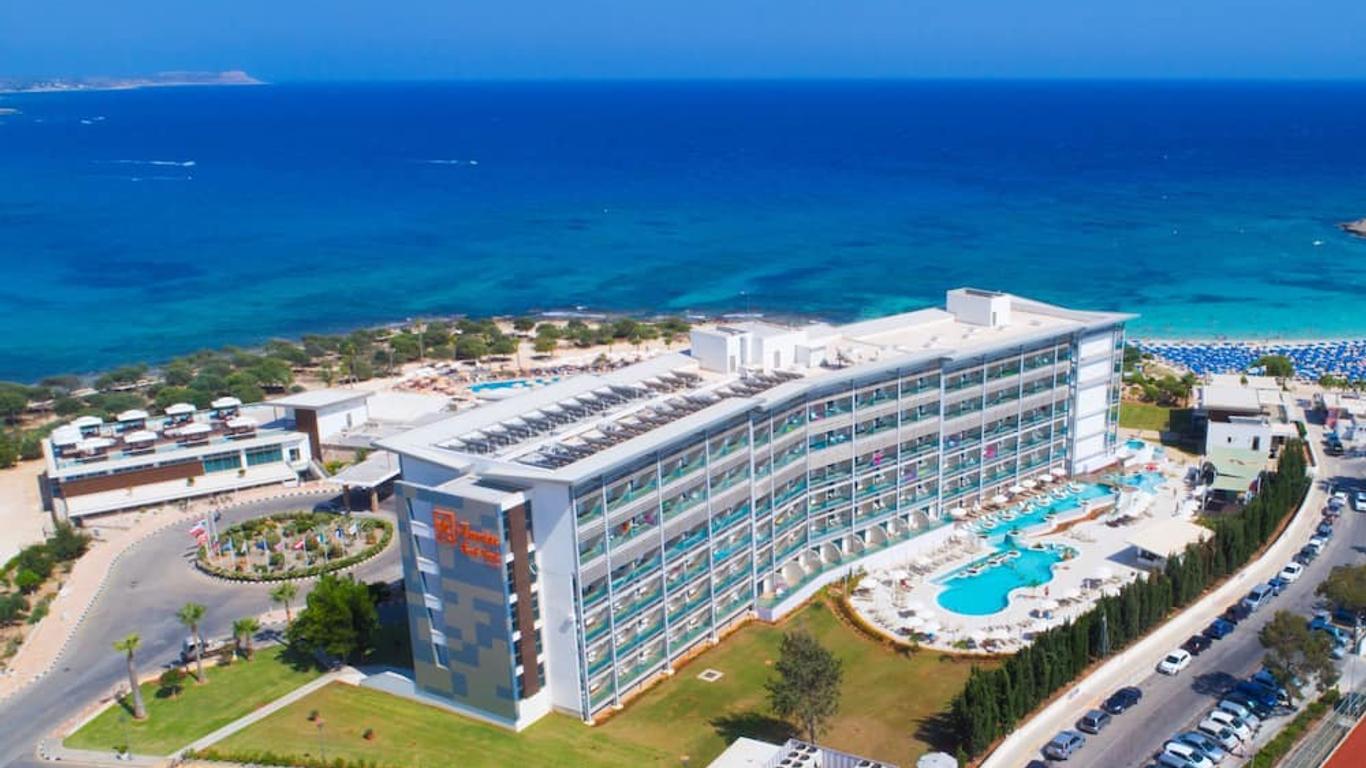 Asterias Beach Hotel