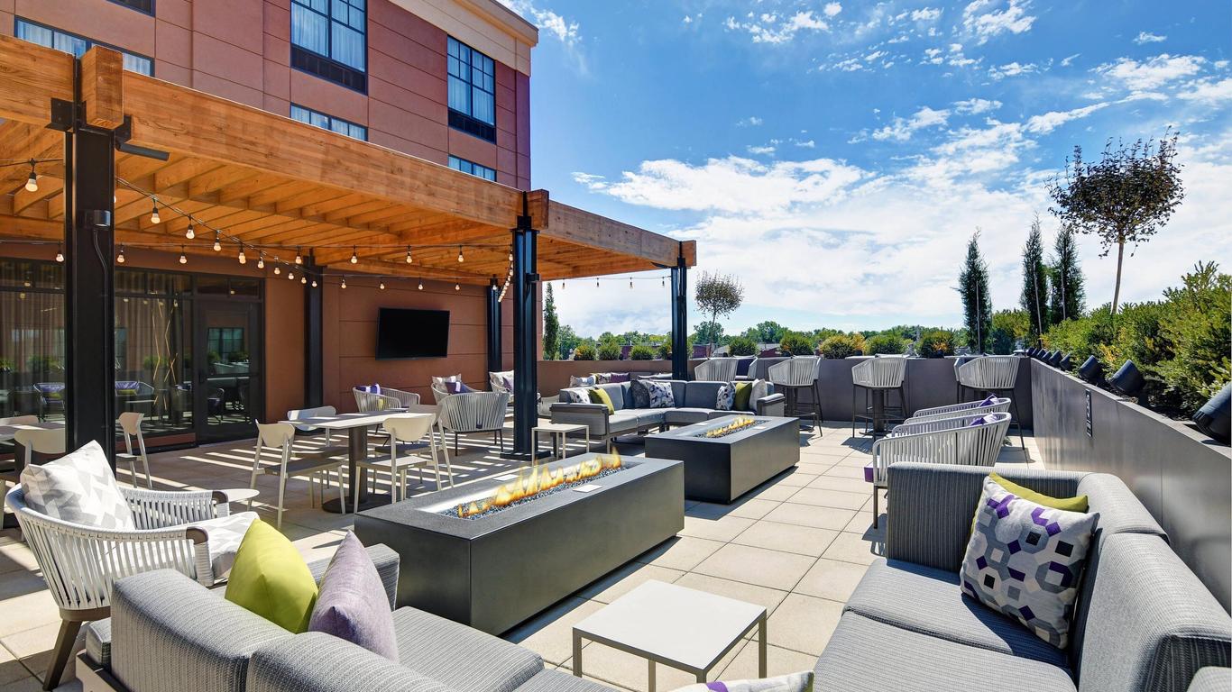 Courtyard by Marriott Manhattan Aggieville