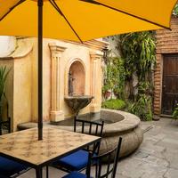 La Villa Serena Bed & Breakfast