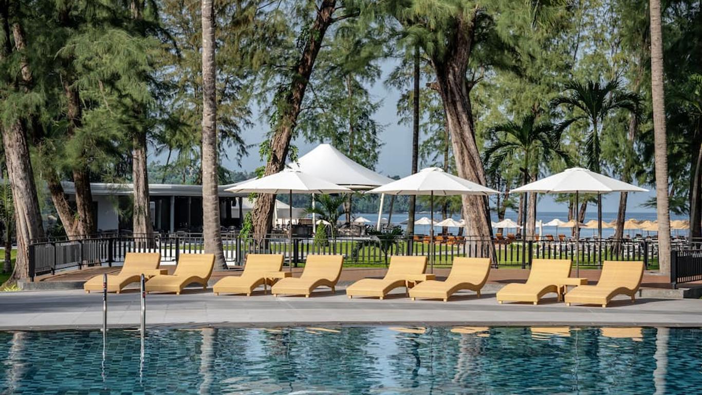 Amora Beach Resort Phuket