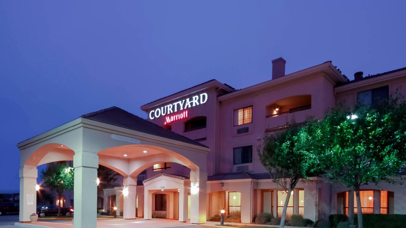 Courtyard by Marriott Salinas Monterey