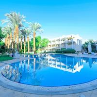 Yalarent Royal Park Resort Complex Apartments