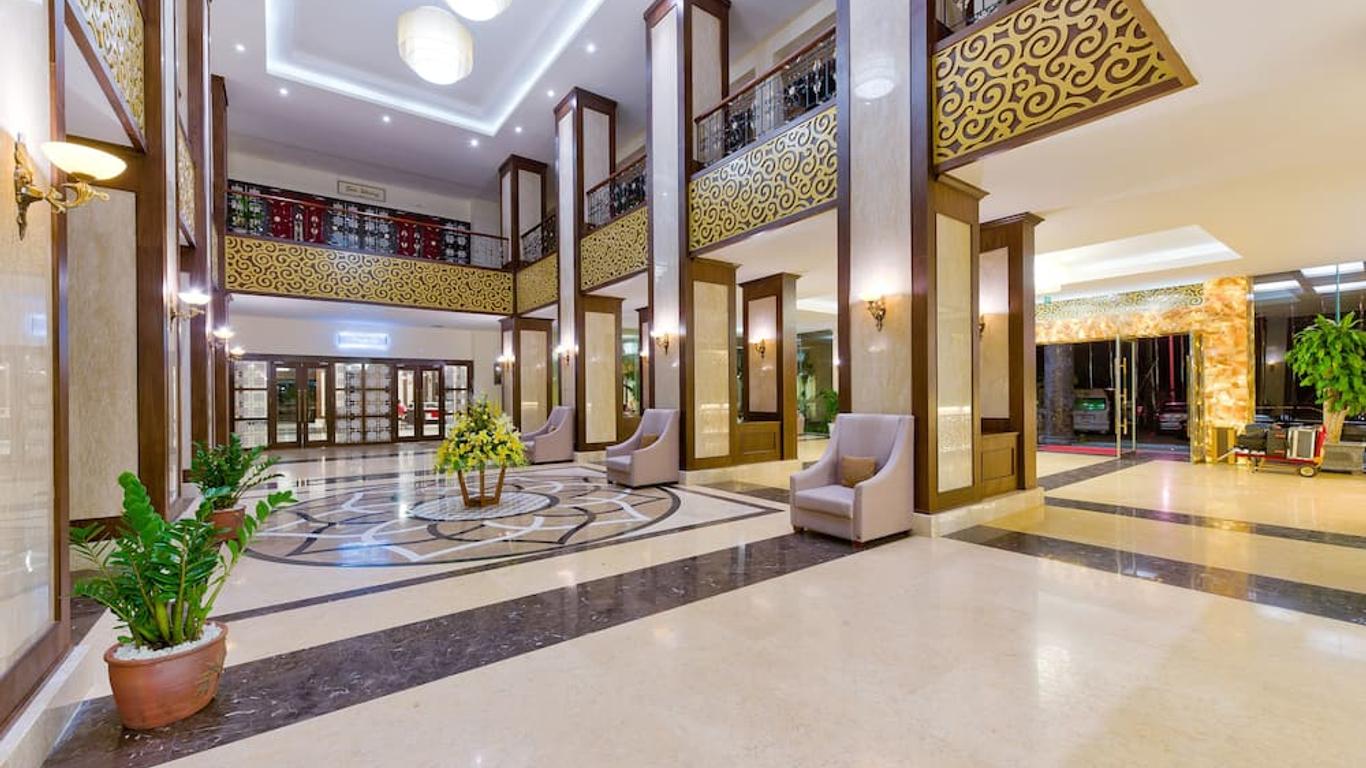 Muong Thanh Holiday Quang Binh Hotel